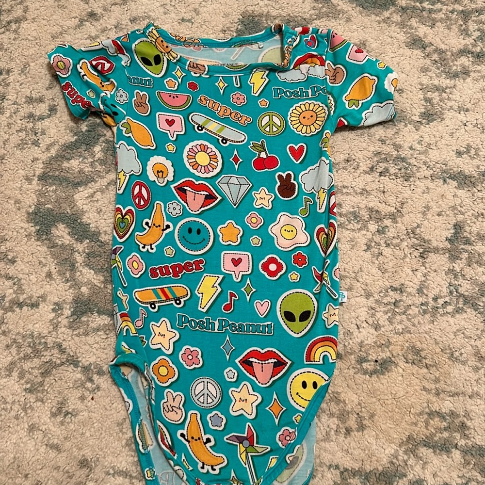 2T posh peanut bodysuit